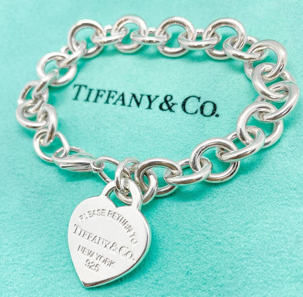 Tiffany & Co. Return to Tiffany Medium Heart Tag Charm Bracelet Silver 6.25"